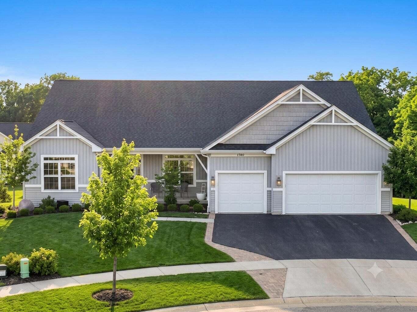 1740 Cobblestone Ct