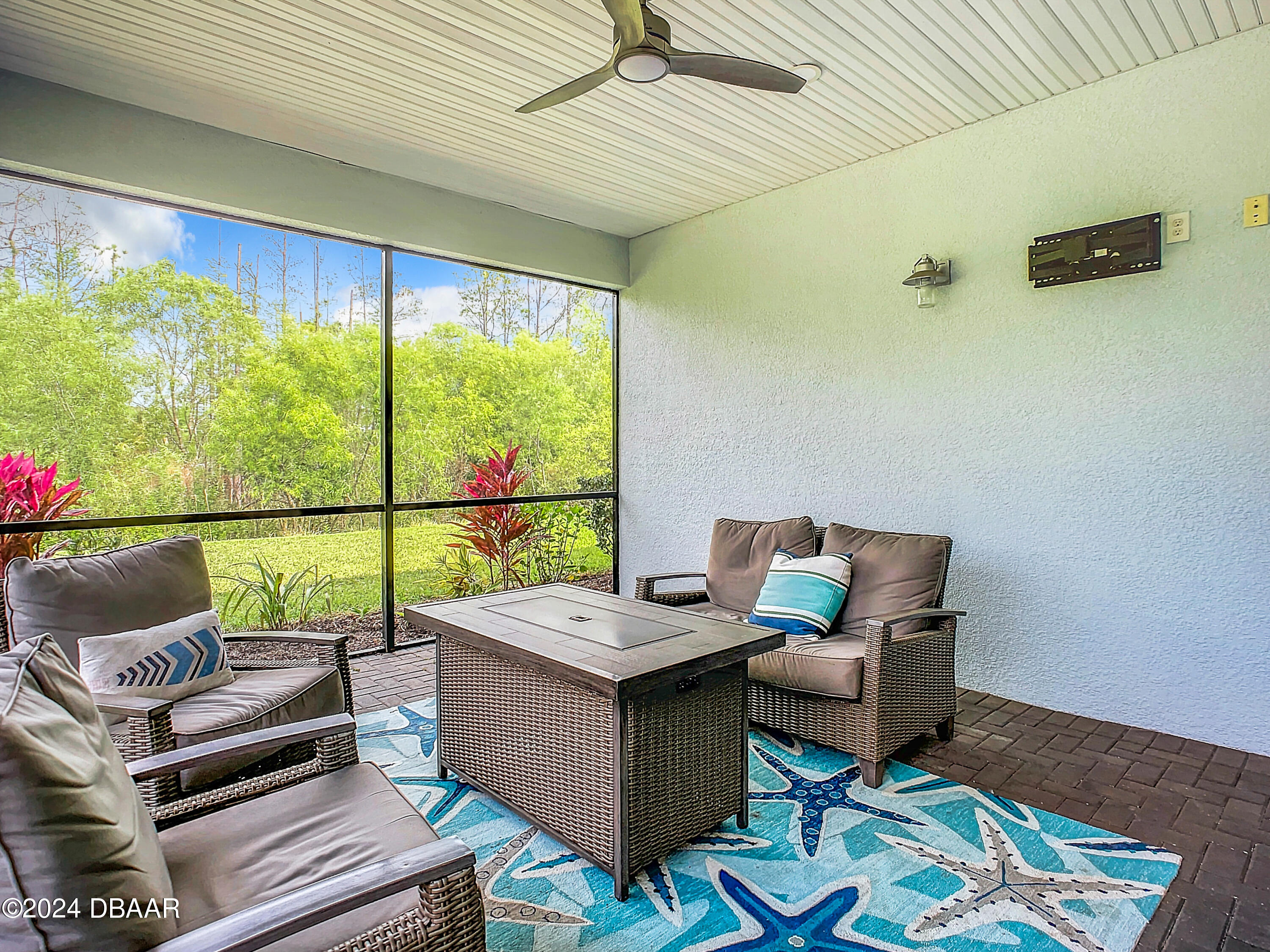 317 Island Breeze Avenue