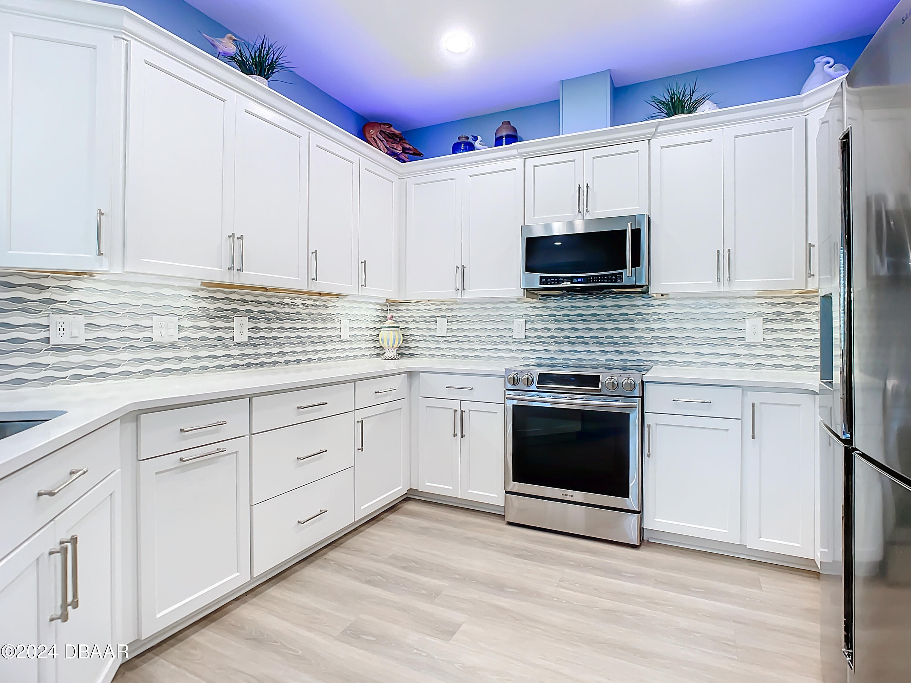 317 Island Breeze Avenue