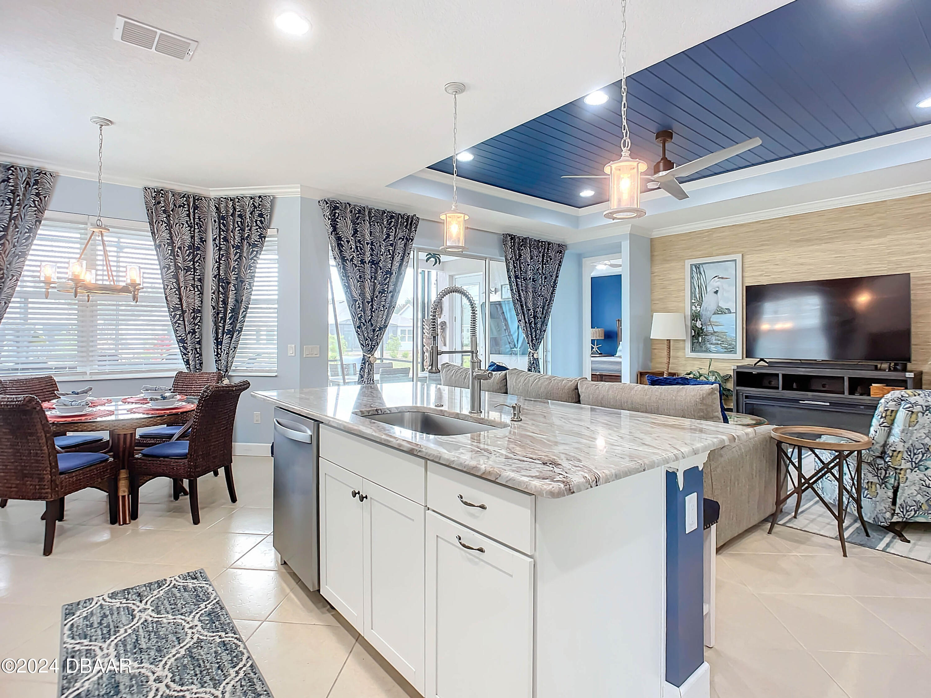 652 Landshark Boulevard