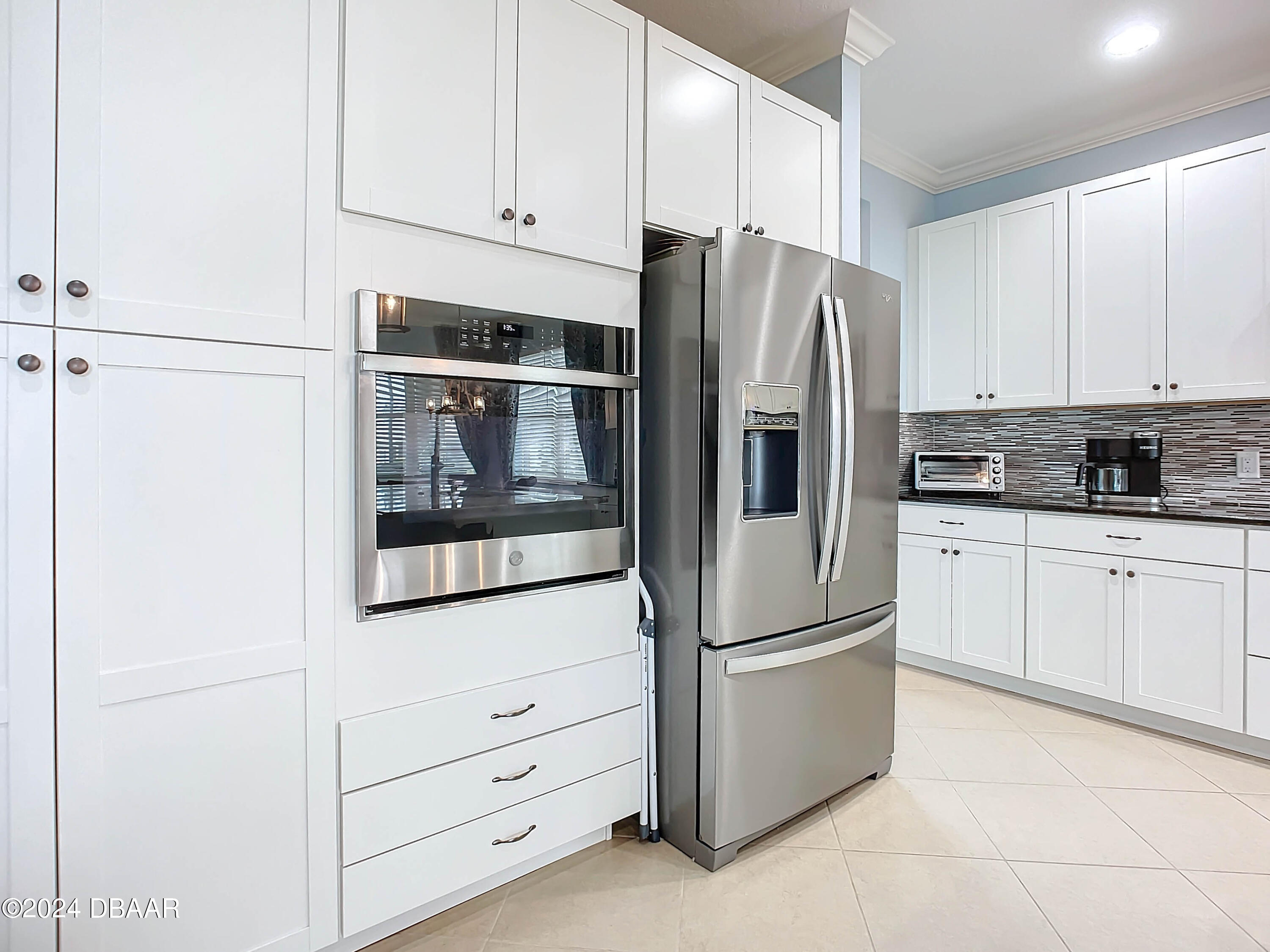 652 Landshark Boulevard