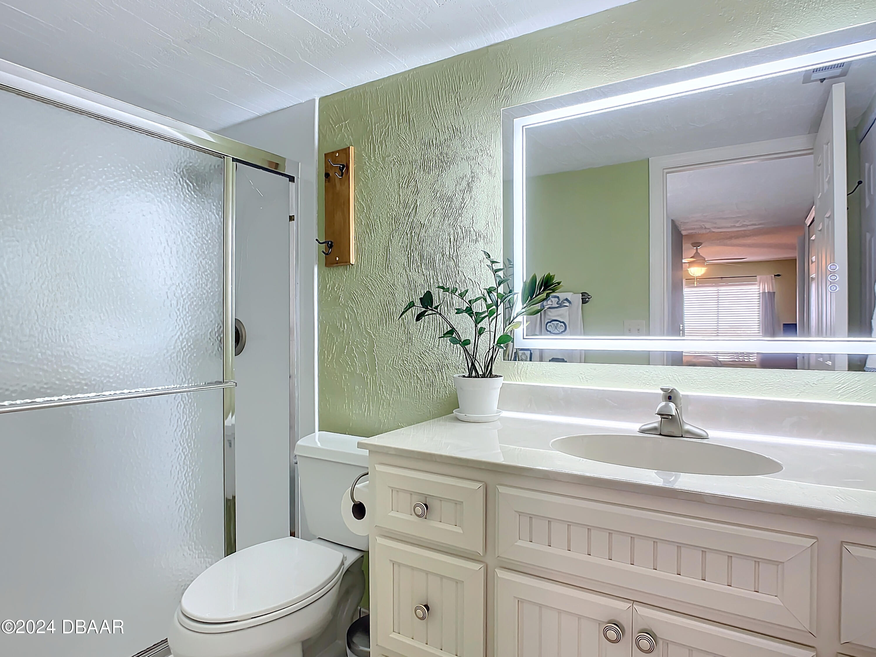 2600 Ocean Shore Boulevard, 3080