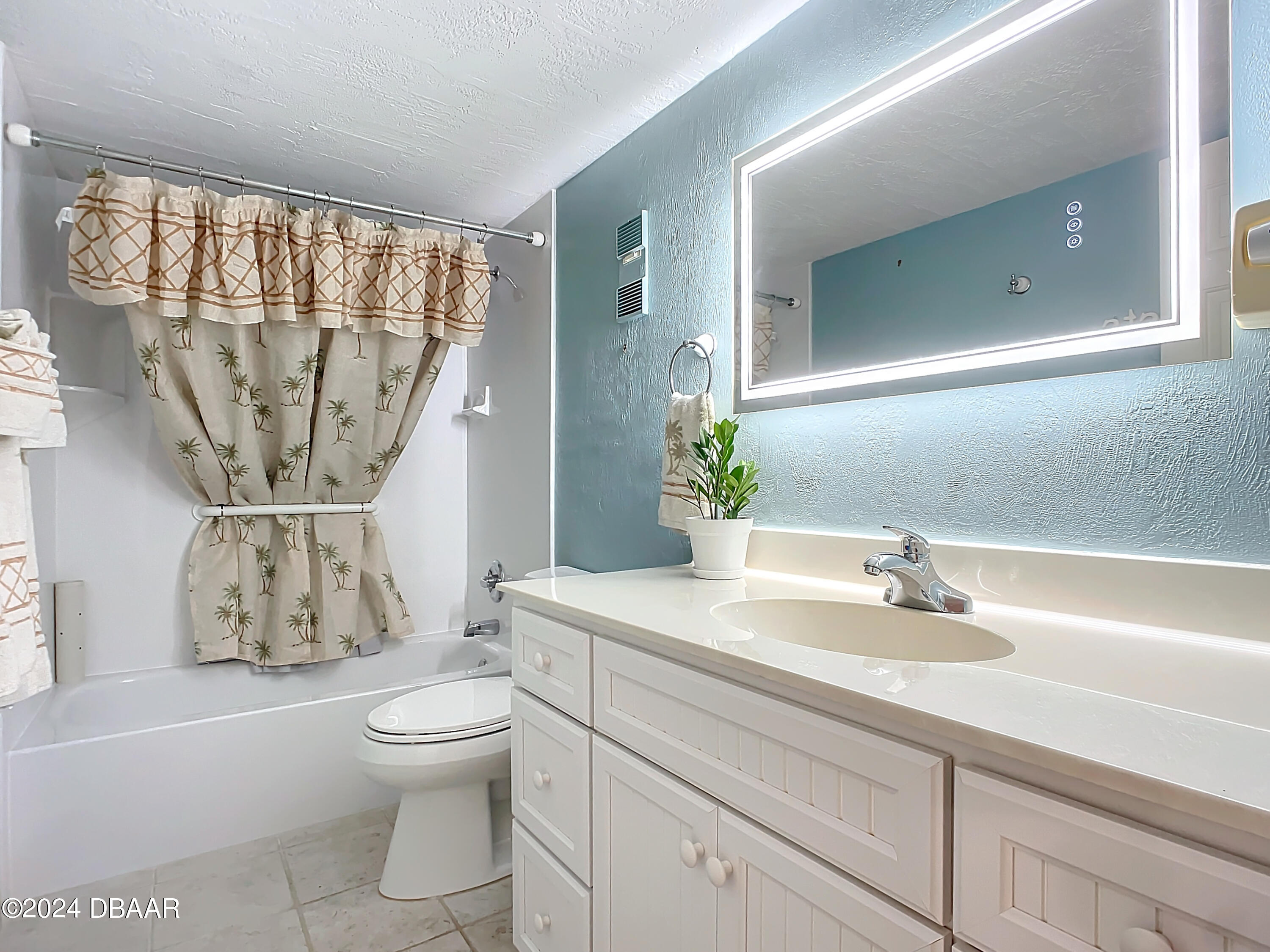 2600 Ocean Shore Boulevard, 3080