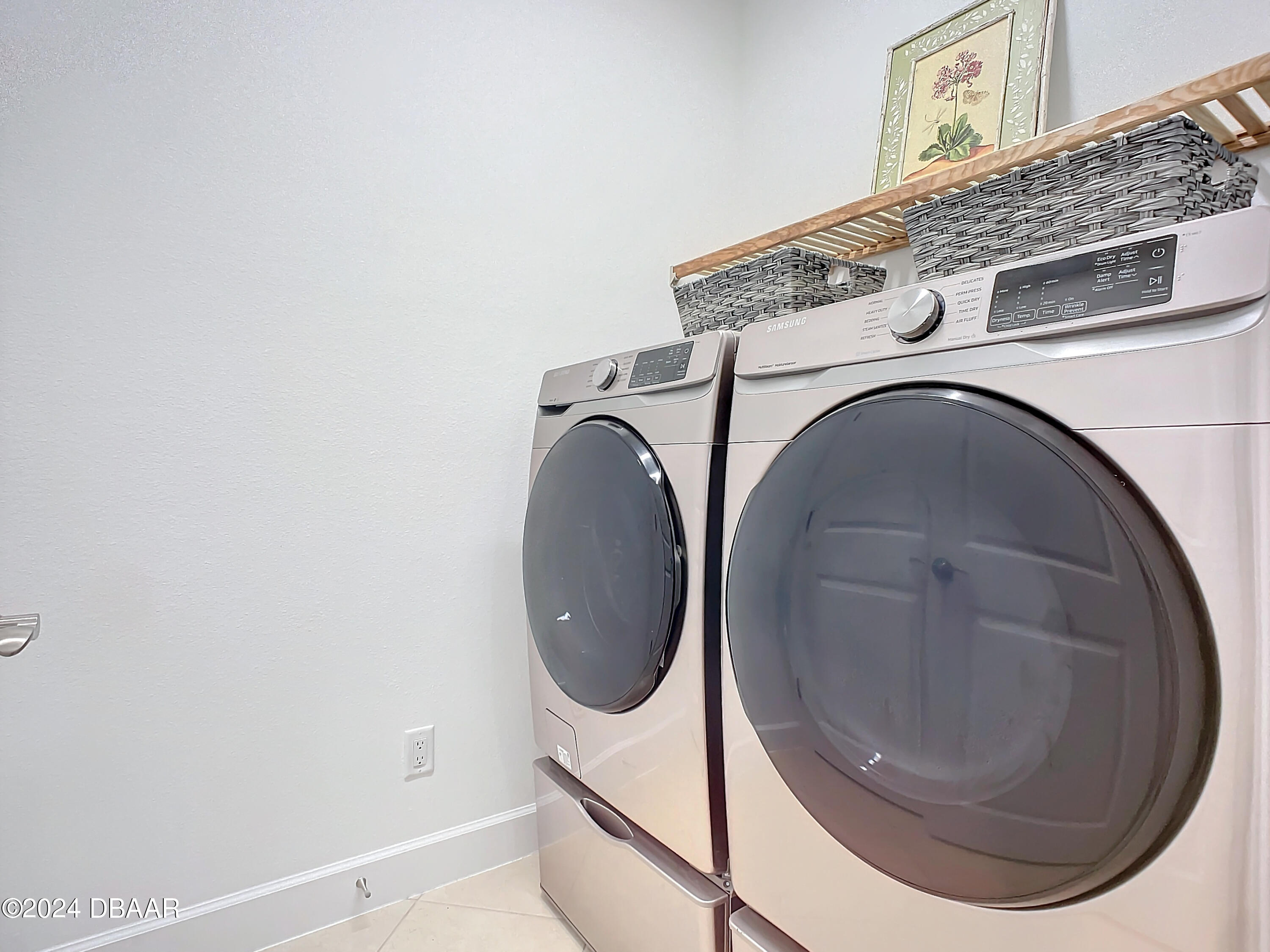 532 Landshark Boulevard