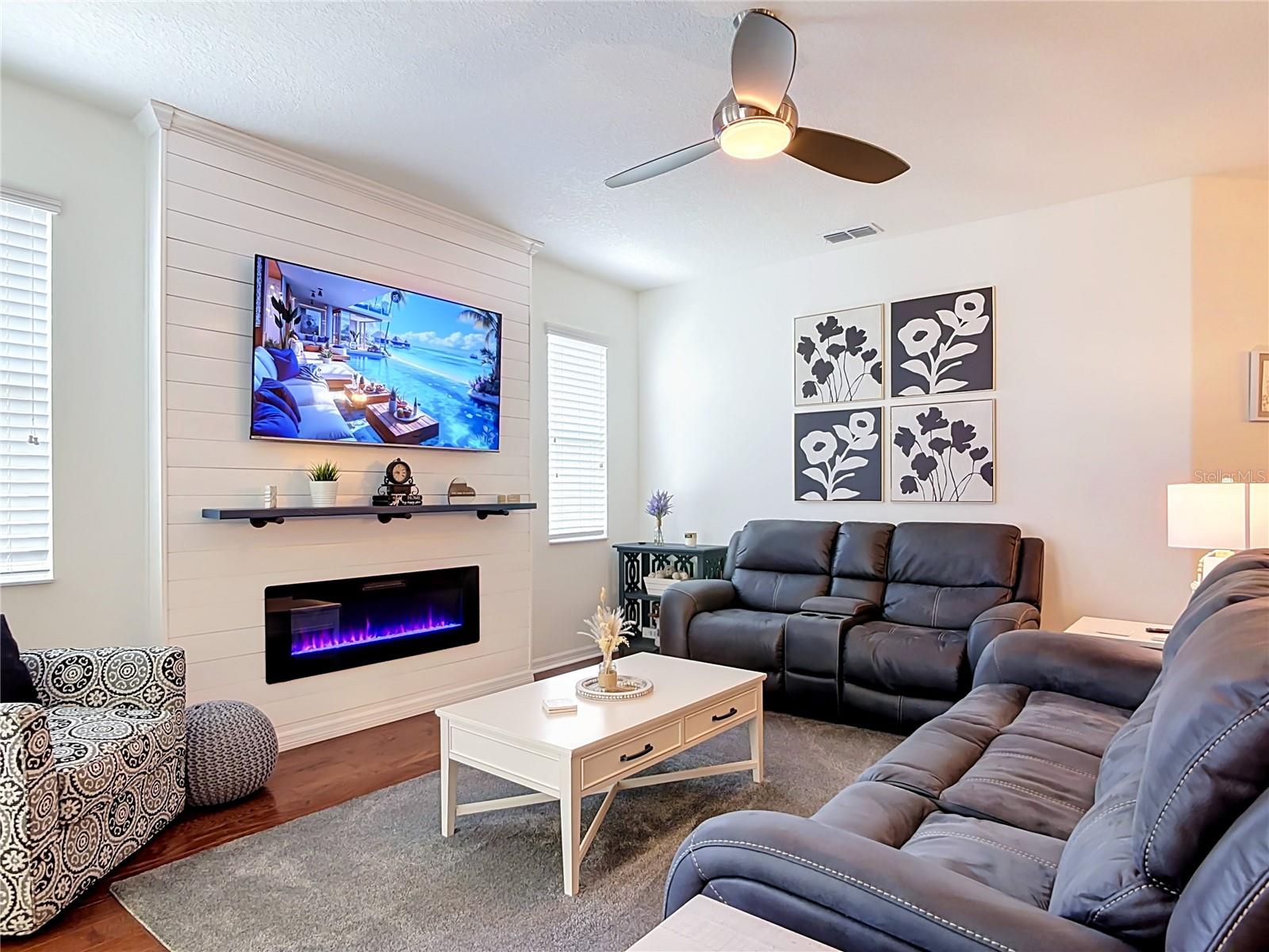 1209 CAP DIVILLE AVE