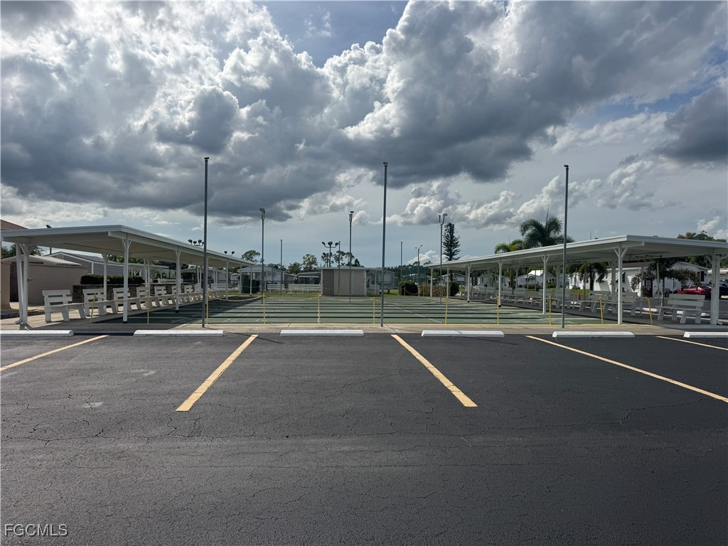 5 Fountain View BLVD