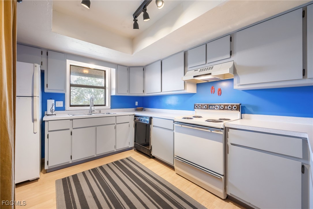 14053 Northumberland DR 201