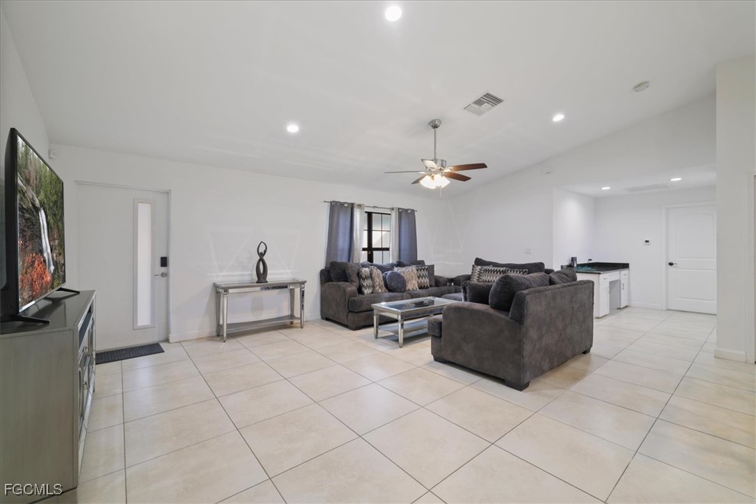 2027 Granada RD