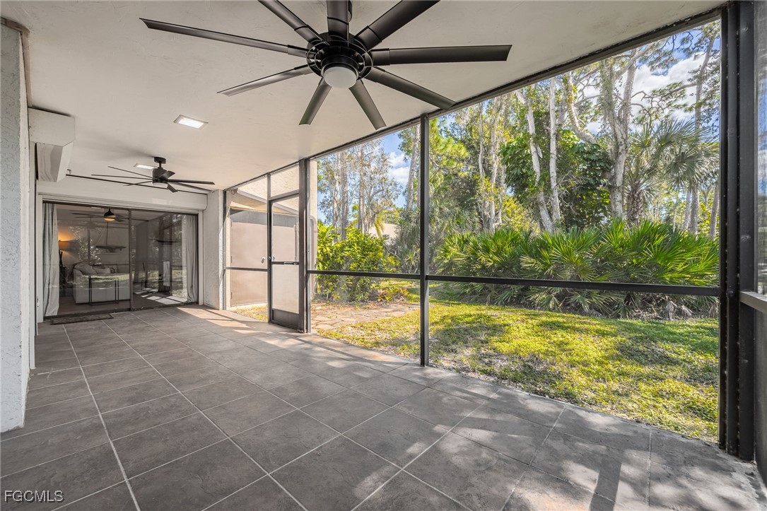 104 Pinebrook DR