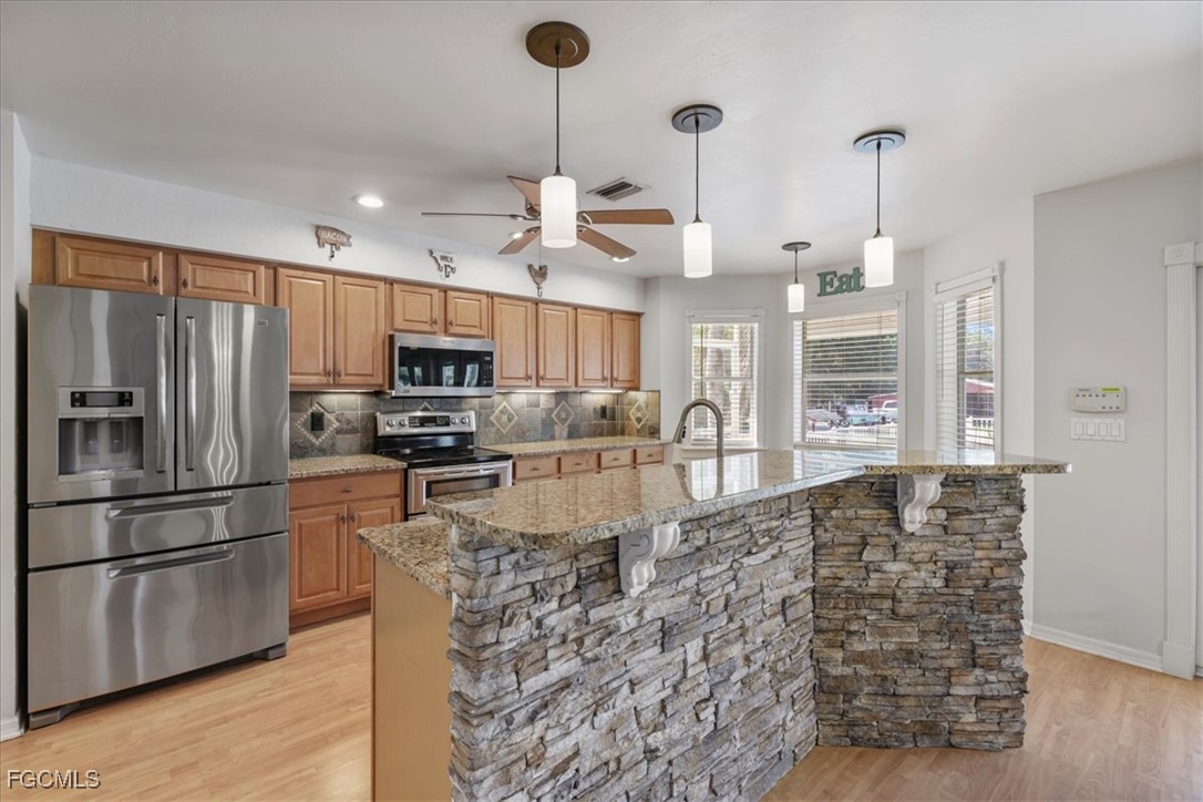 2870 Hickey Creek RD