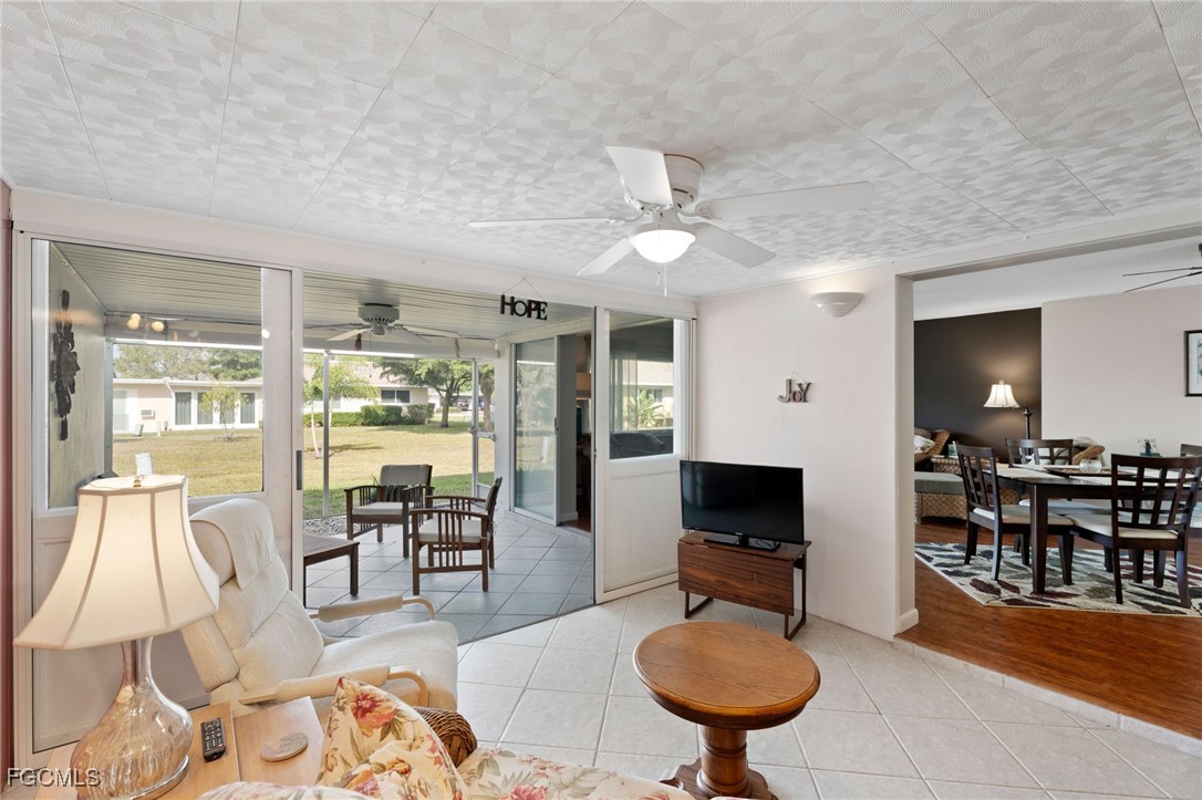 854 Pangola DR