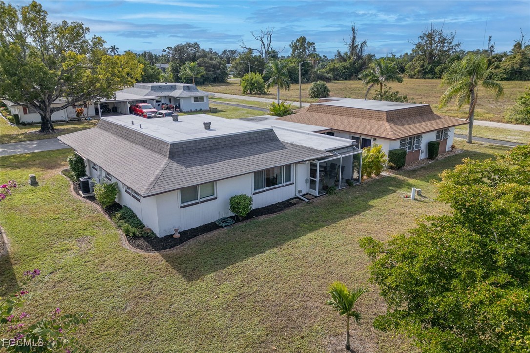 854 Pangola DR