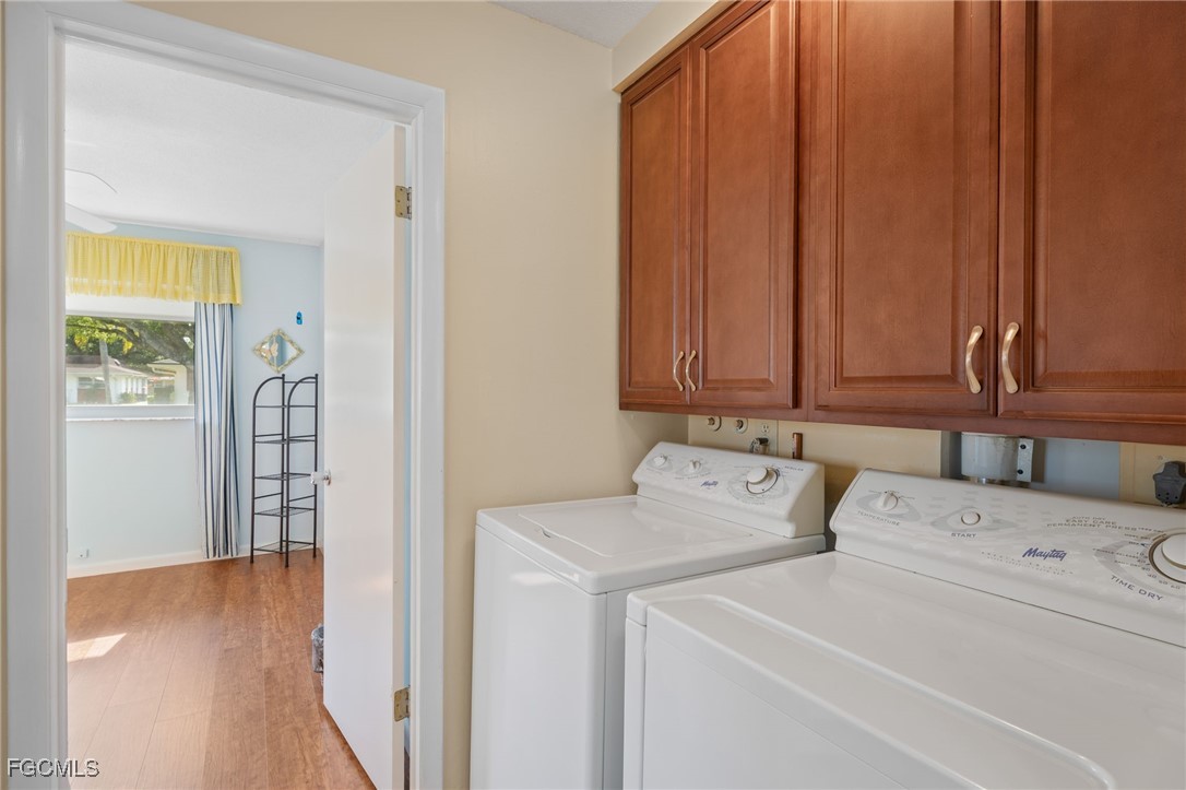 854 Pangola DR