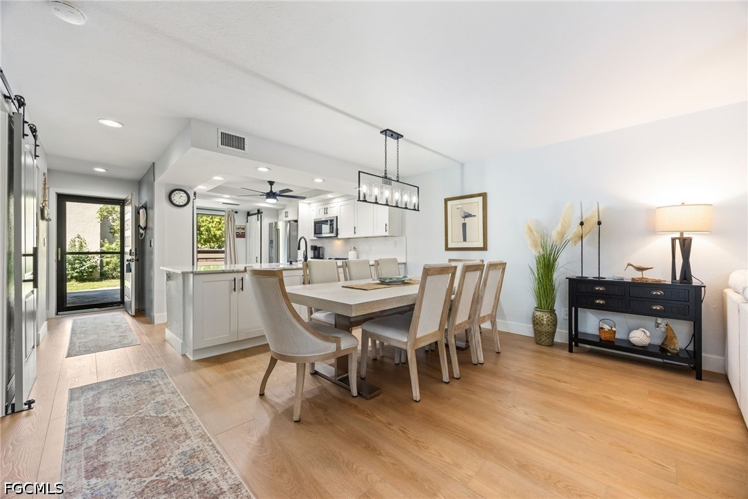 104 Pinebrook DR
