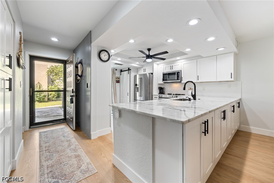 104 Pinebrook DR