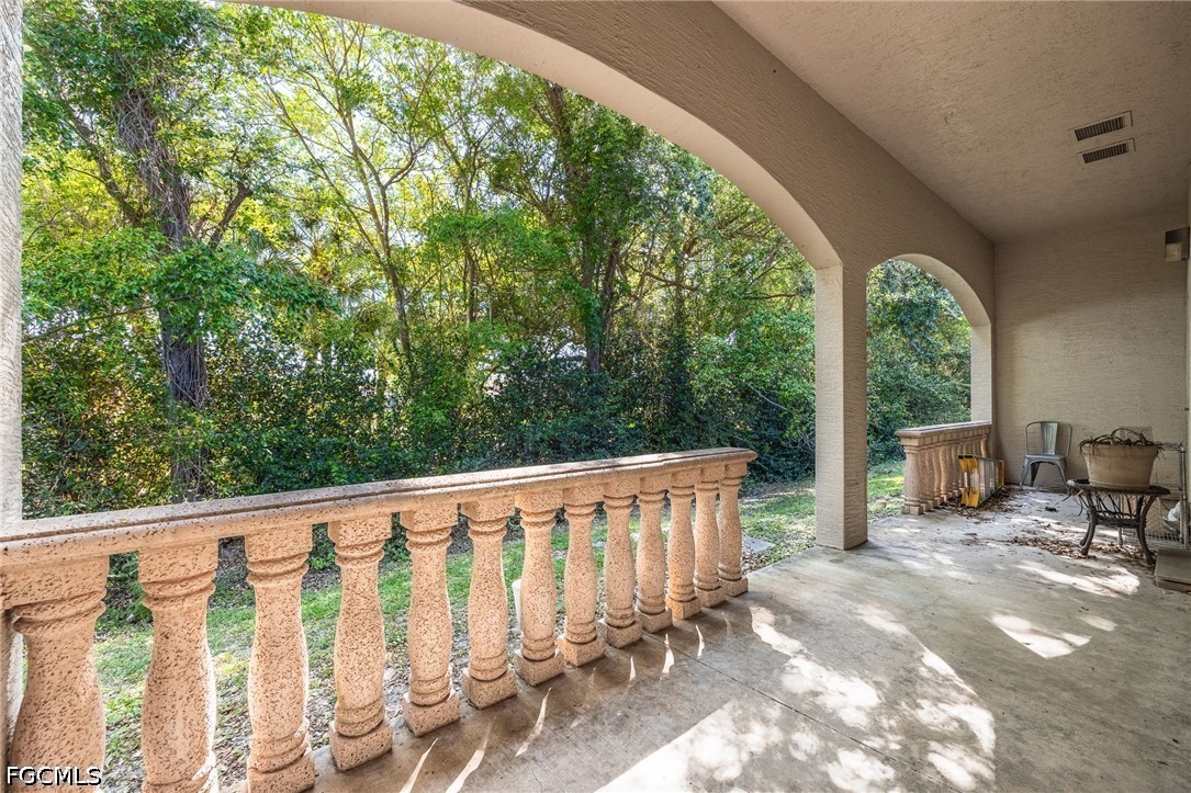 4968 Royal Gulf CIR