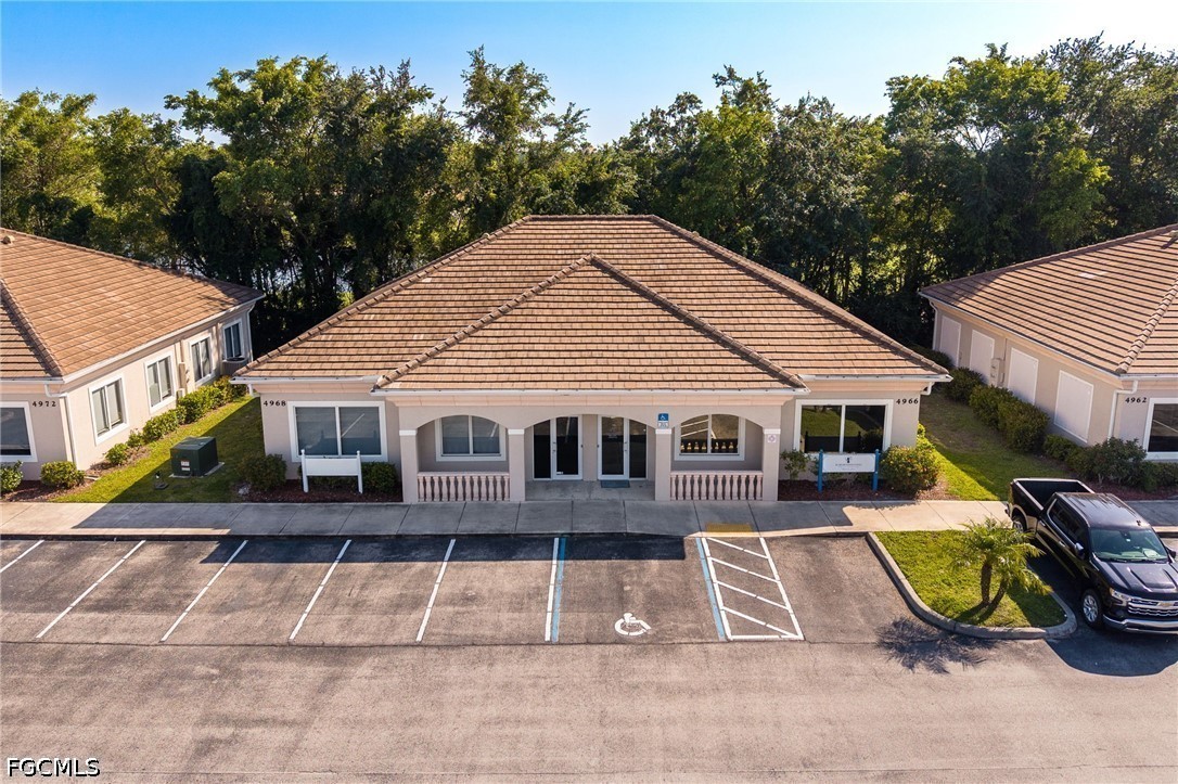 4968 Royal Gulf CIR