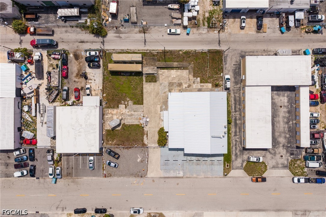 916 SE 14th AVE