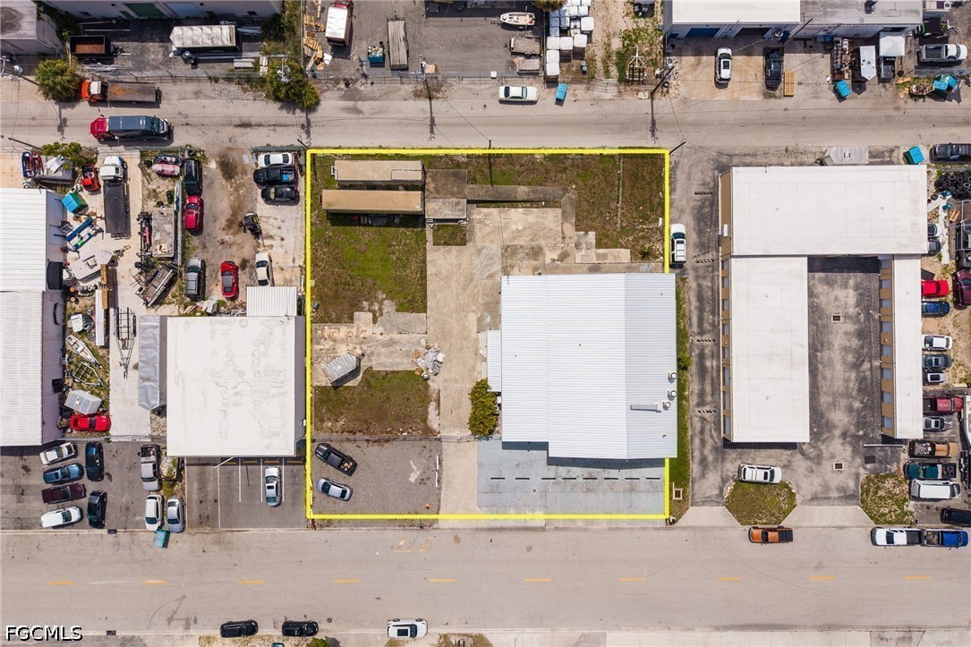 916 SE 14th AVE