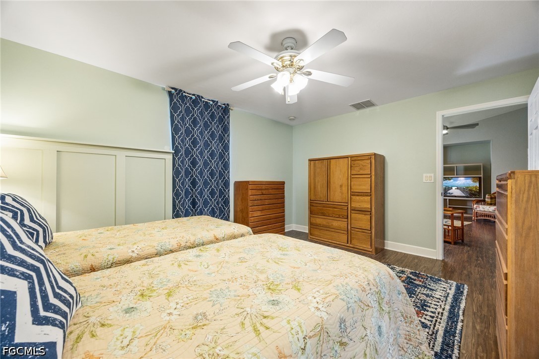 923 NE 9th TER