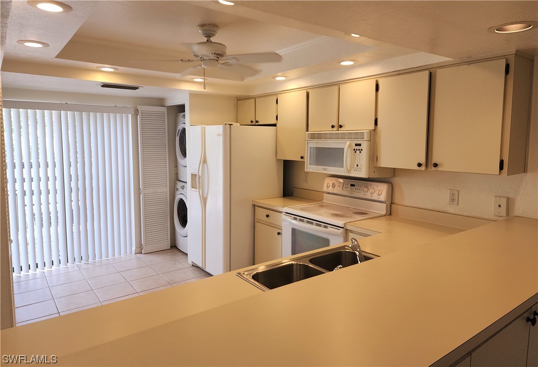 104 Pinebrook DR