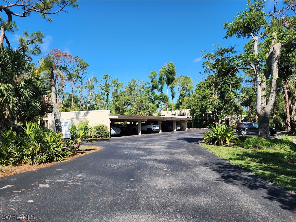 104 Pinebrook DR