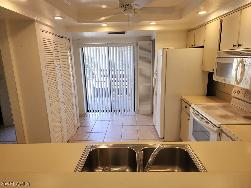 104 Pinebrook DR