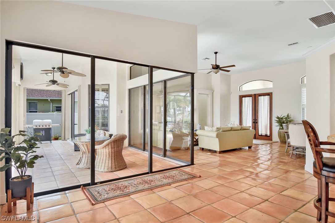 3427 SW 27th AVE