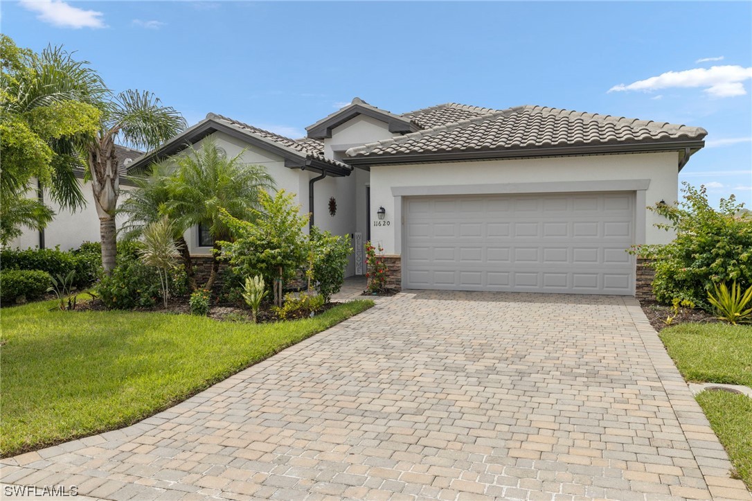 11620 Onyx CIR