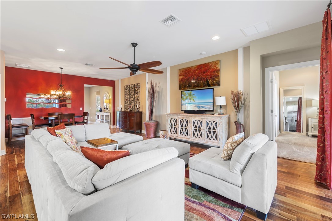 10853 Rutherford RD