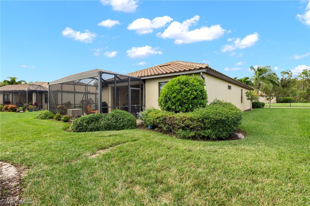 10853 Rutherford RD
