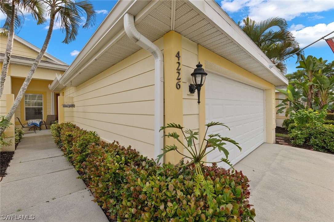 4226 Avian AVE