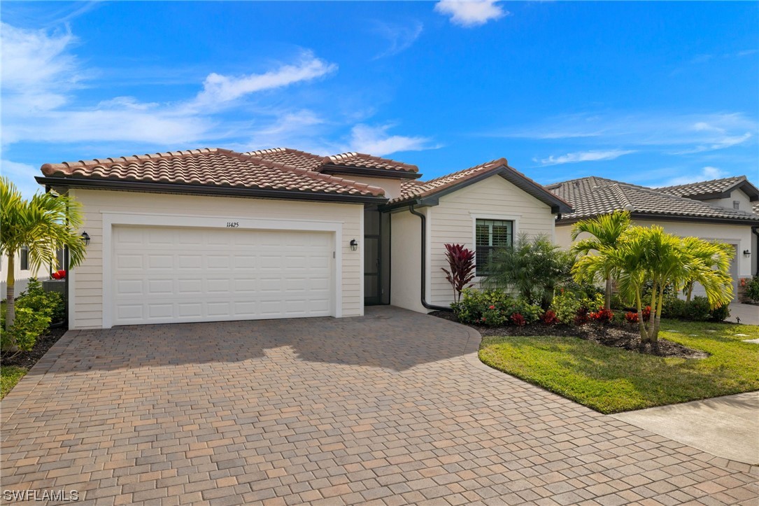 11425 Shady Blossom DR