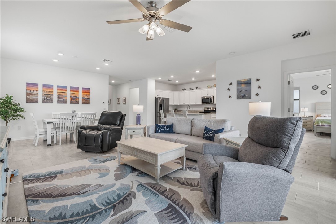 11425 Shady Blossom DR