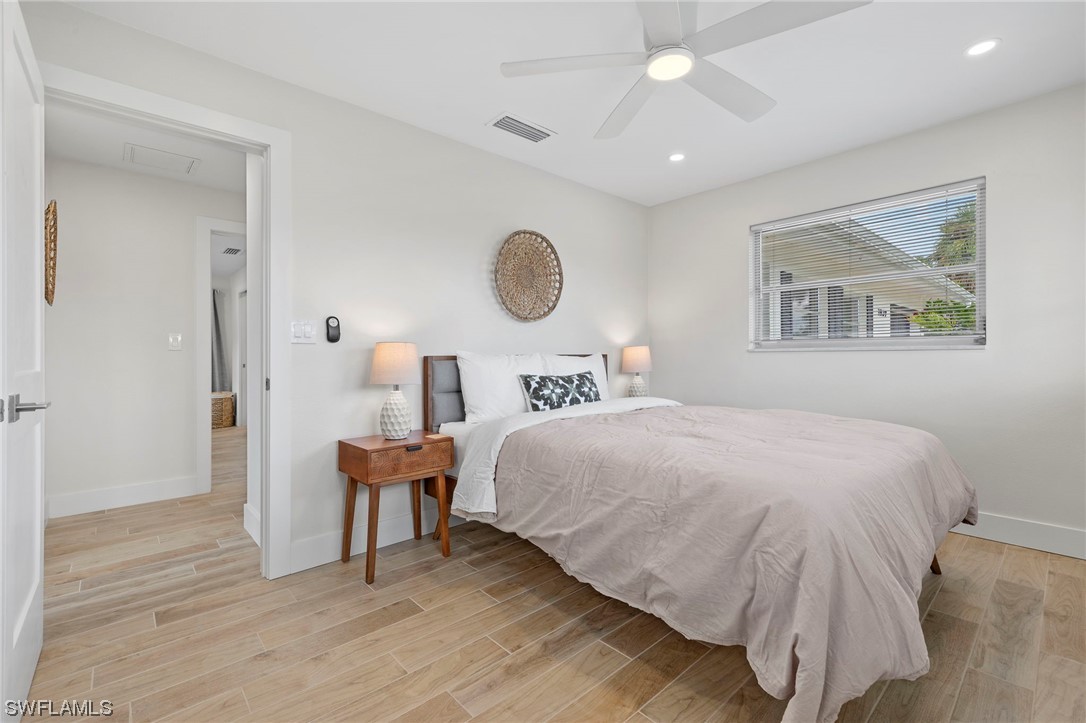 1039 El Mar AVE