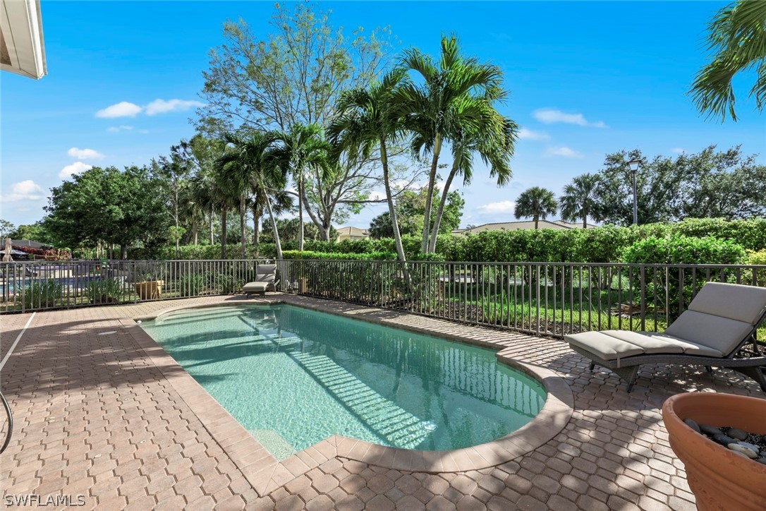 11203 Sand Pine CT