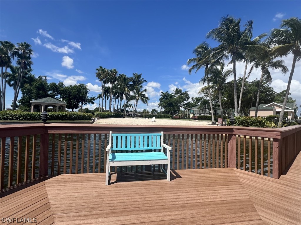 1775 Emerald Cove CIR