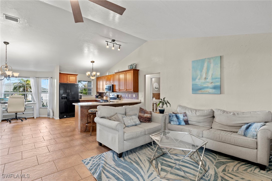 1606 SW 19th TER