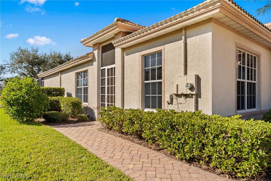 11106 Oxbridge WAY