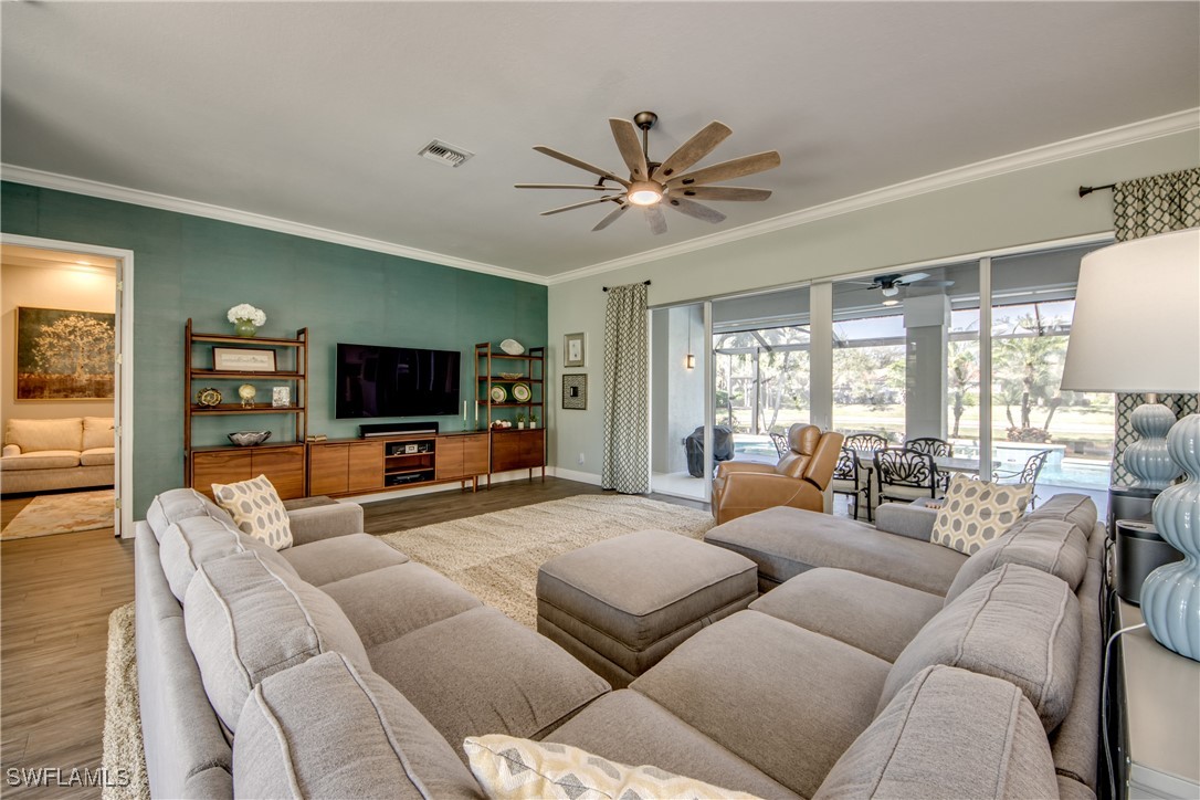 12019 Mahogany Isle LN