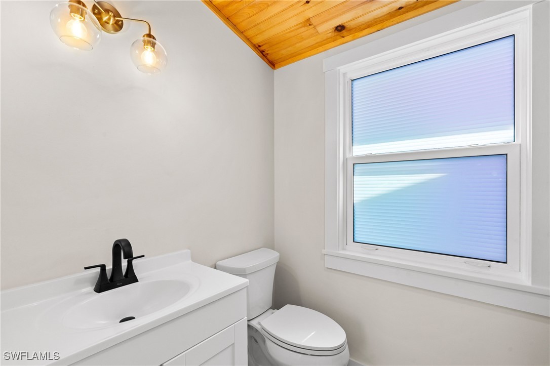 4760 Pine Island RD NW