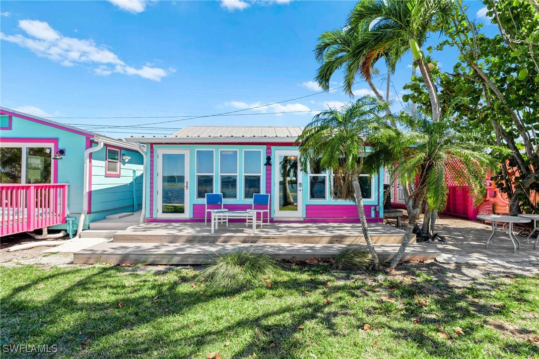 4760 Pine Island RD NW