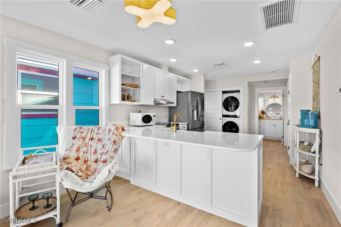 4760 Pine Island RD NW