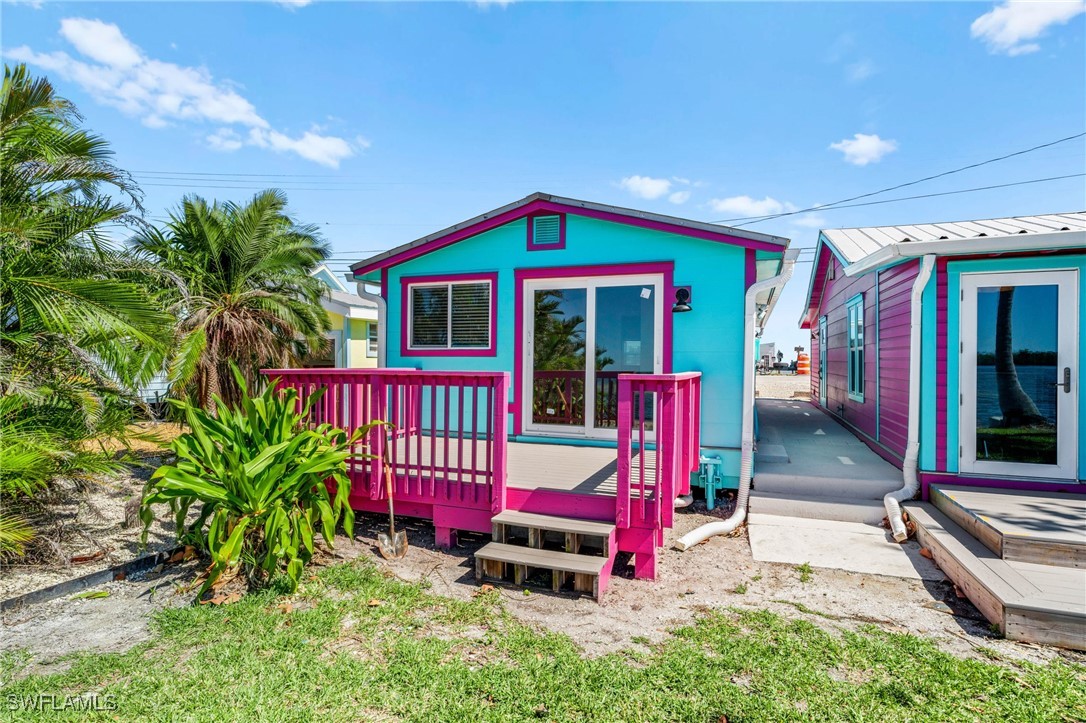 4760 Pine Island RD NW