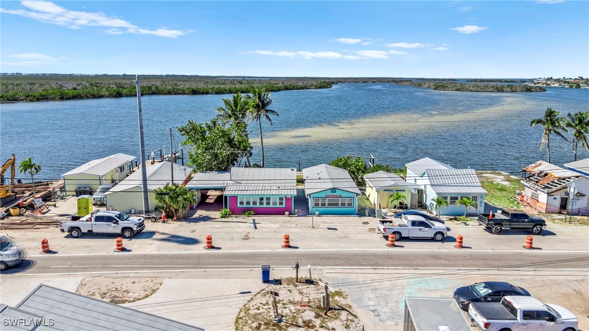 4760 Pine Island RD NW