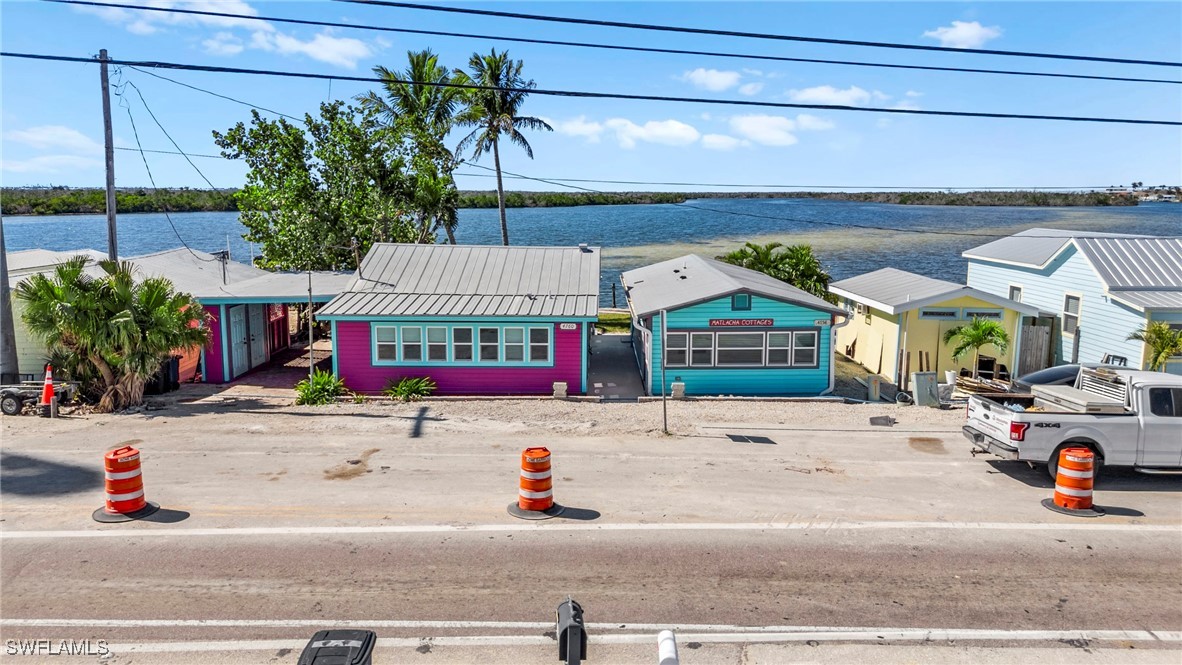 4760 Pine Island RD NW