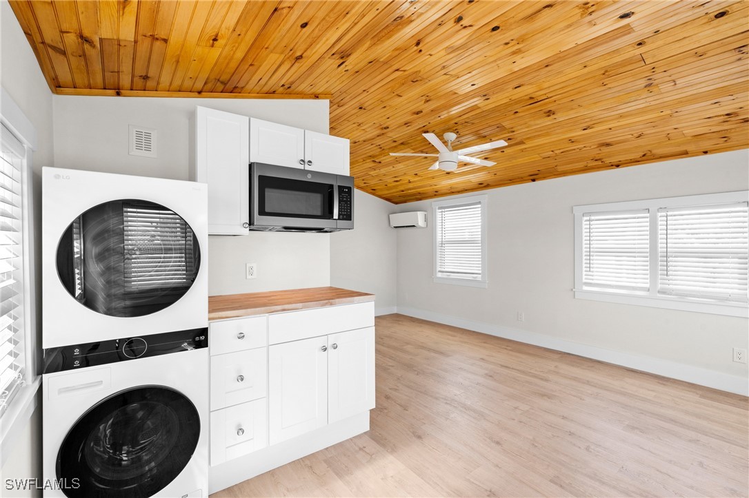 4760 Pine Island RD NW