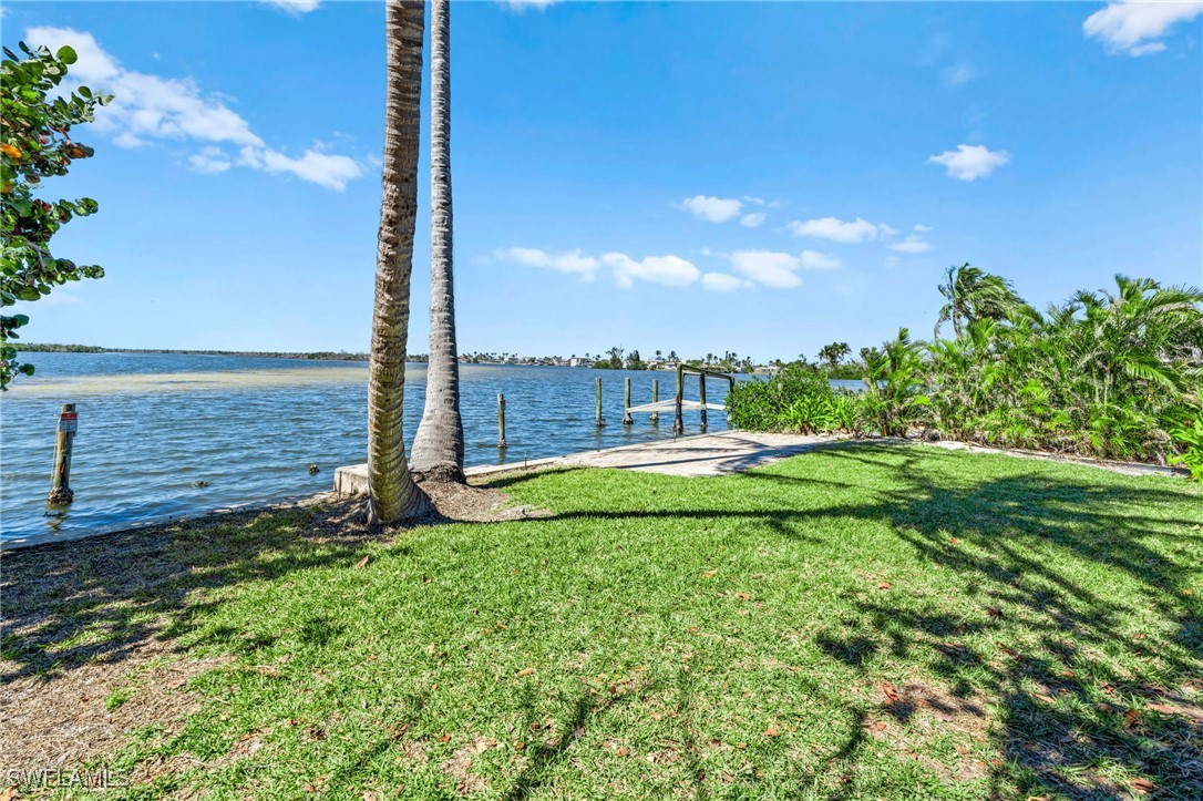 4760 Pine Island RD NW