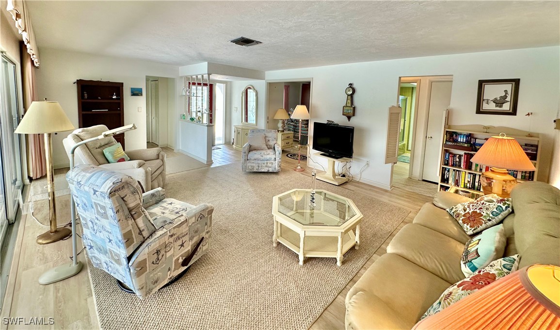 4343 S Gulf CIR