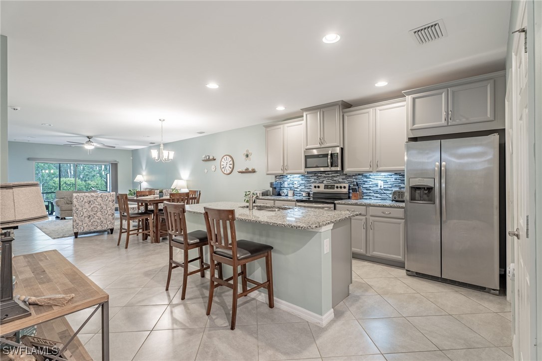 4334 Dutchess Park RD